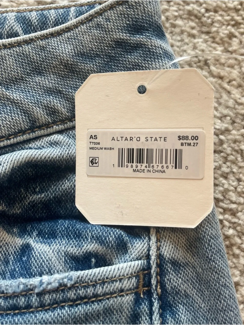 Altar'd State Medium Wash Chandler Denim Jeans with Tag - Picture 6 of 6